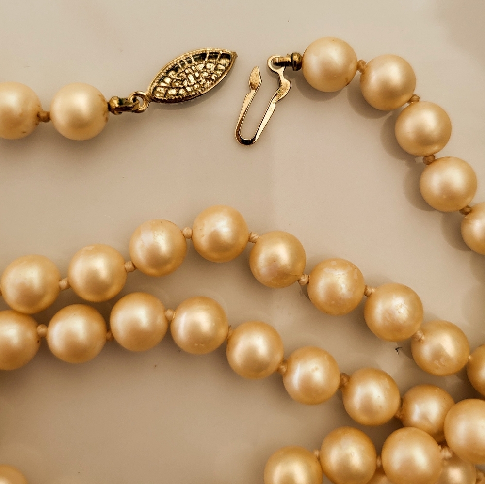 Long Vintage Champagne Faux Pearl Opera Necklace 54"